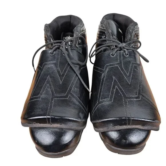 New Balance 460 Men's Size 12 4E Lace Up Black Baseball Umpire Sneakers